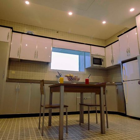 Nukhbat Al Makan Apartment Hotel Ta'if Quarto foto
